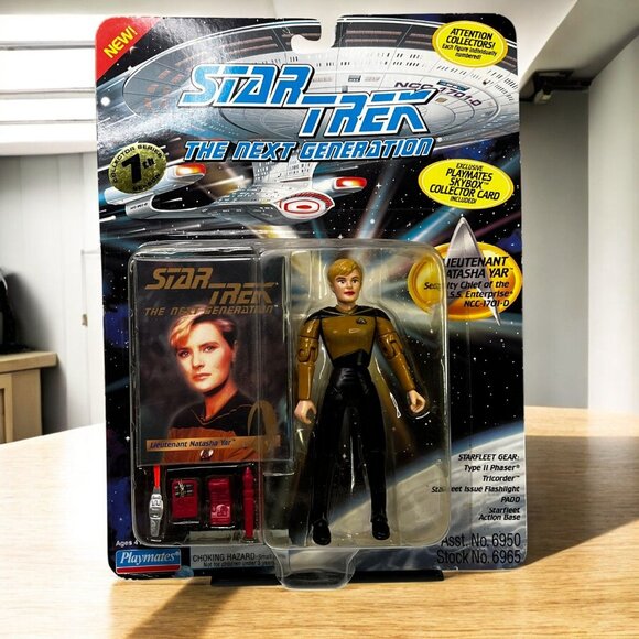 Star Trek The Next Generation Lieutenant Natasha Yar Action Figure From 1994 - Picture 1 of 3